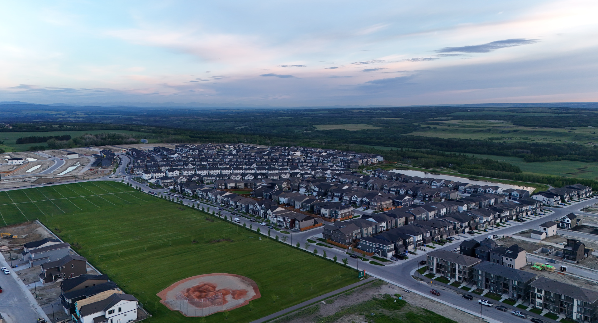 Discover the Builders of Vermilion Hill